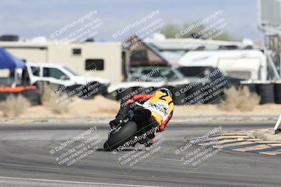 media/Nov-16-2025-Race Pace (Sun) [[8c5fa54630]]/Non Verified Riders (1st 20 Minutes)/4-Turn 16 (1116am)/